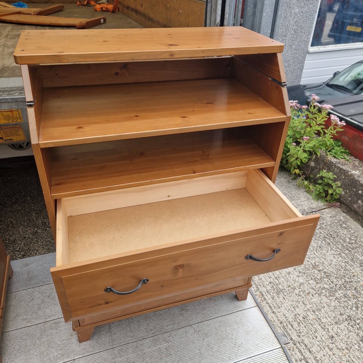 Chest of drawers/change unit (300804)