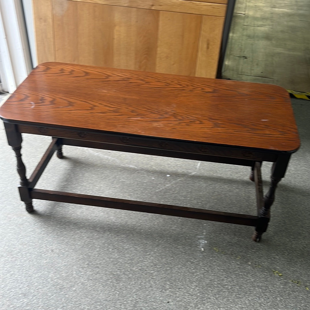 Coffee table (030805)