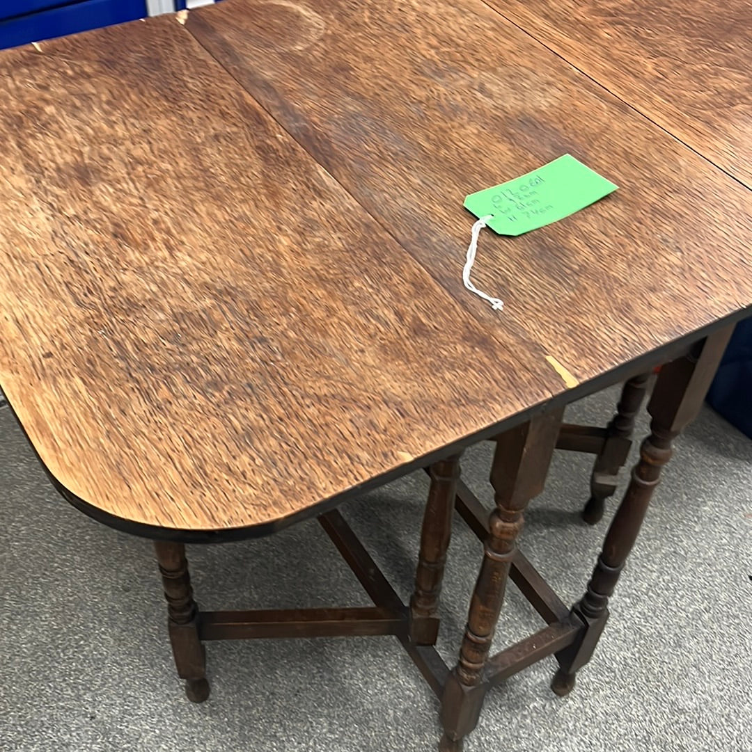 Small upcycle project drop leaf table (0120601)