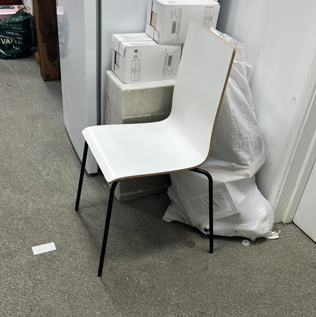Single chair (0120603)
