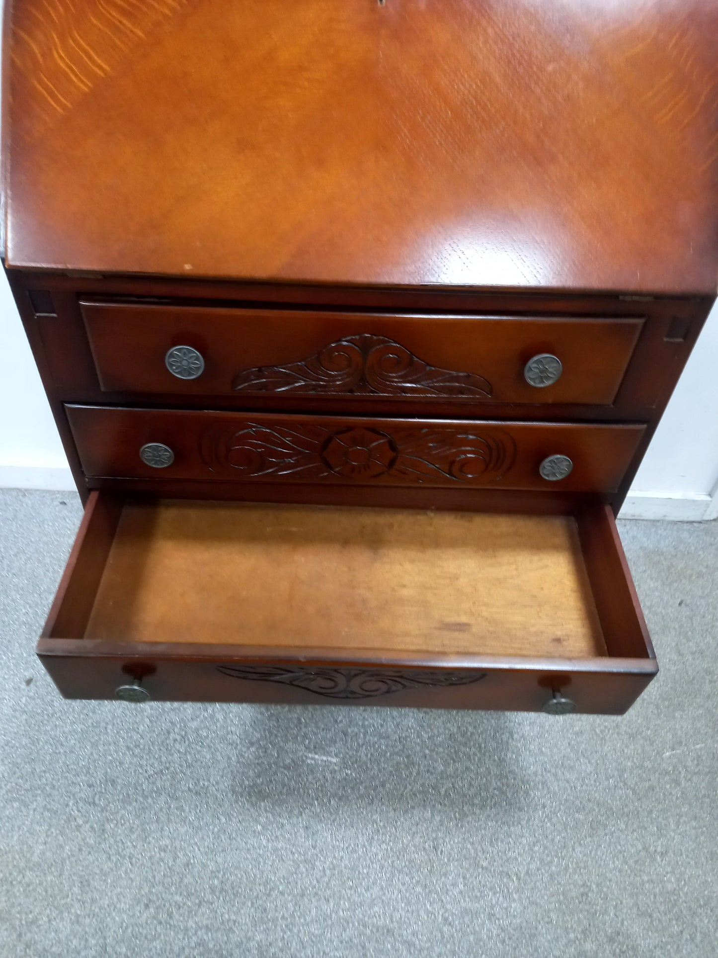 Bureau Desk (200504)