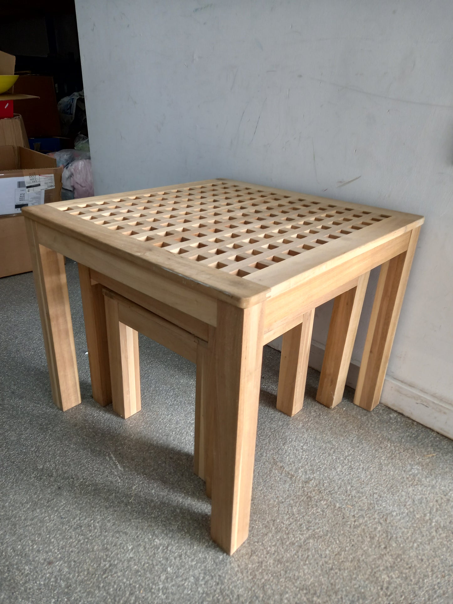 Nest of Tables (100404)