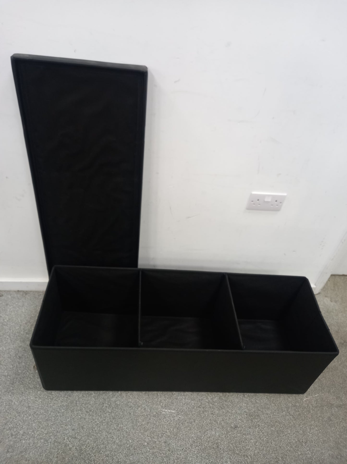 Leather Ottoman (060610)