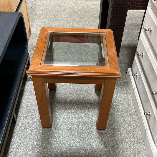 Side Table (0110405)