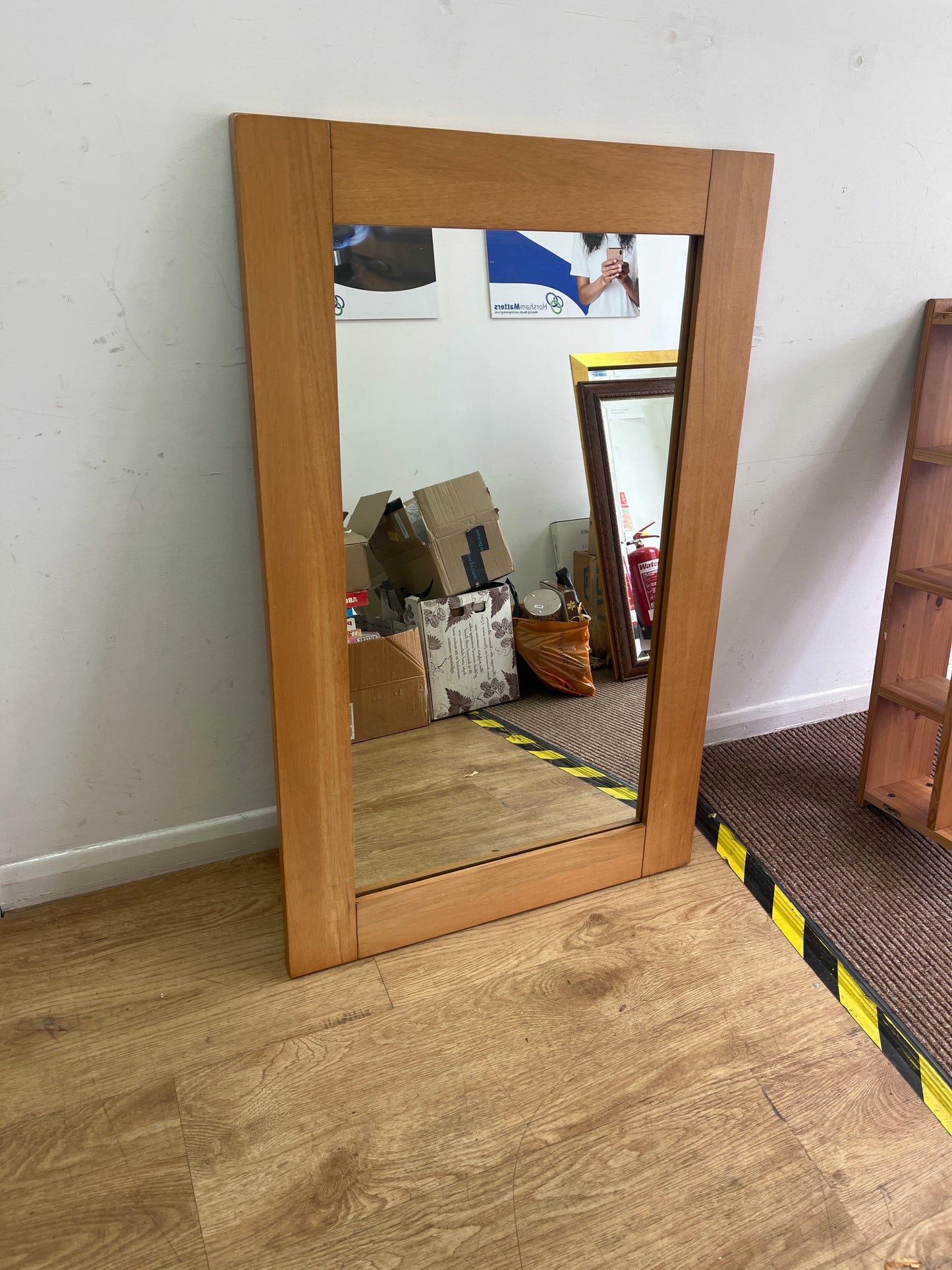 Mirror (ONLINE SALES ROOM) solid wood frame 250930