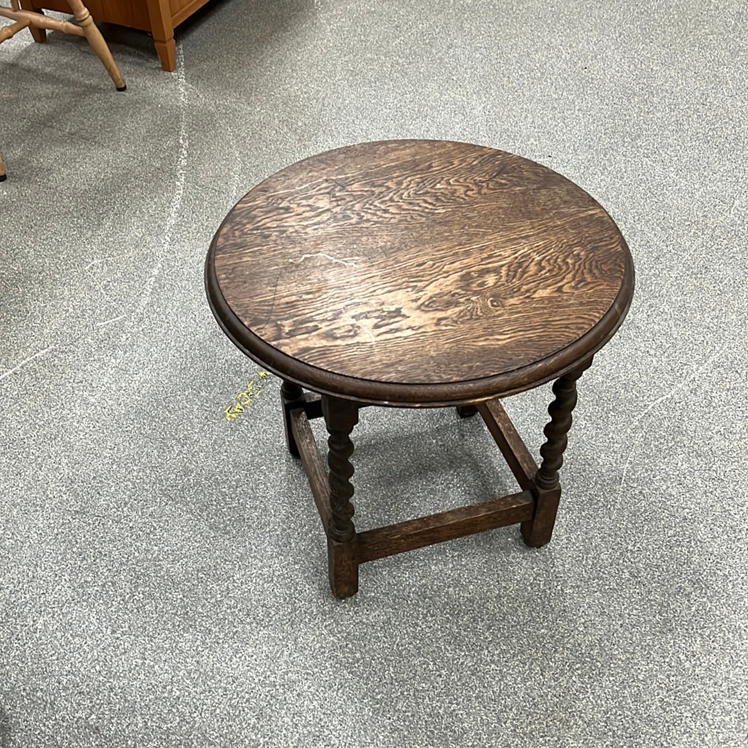 Small Side Table project (02401016)