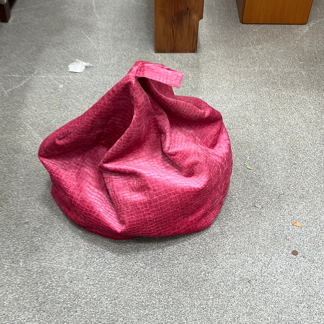 Small Pink Beanbag (0170106)