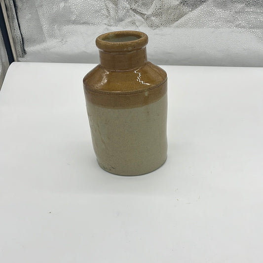Ceramic Pot (T)