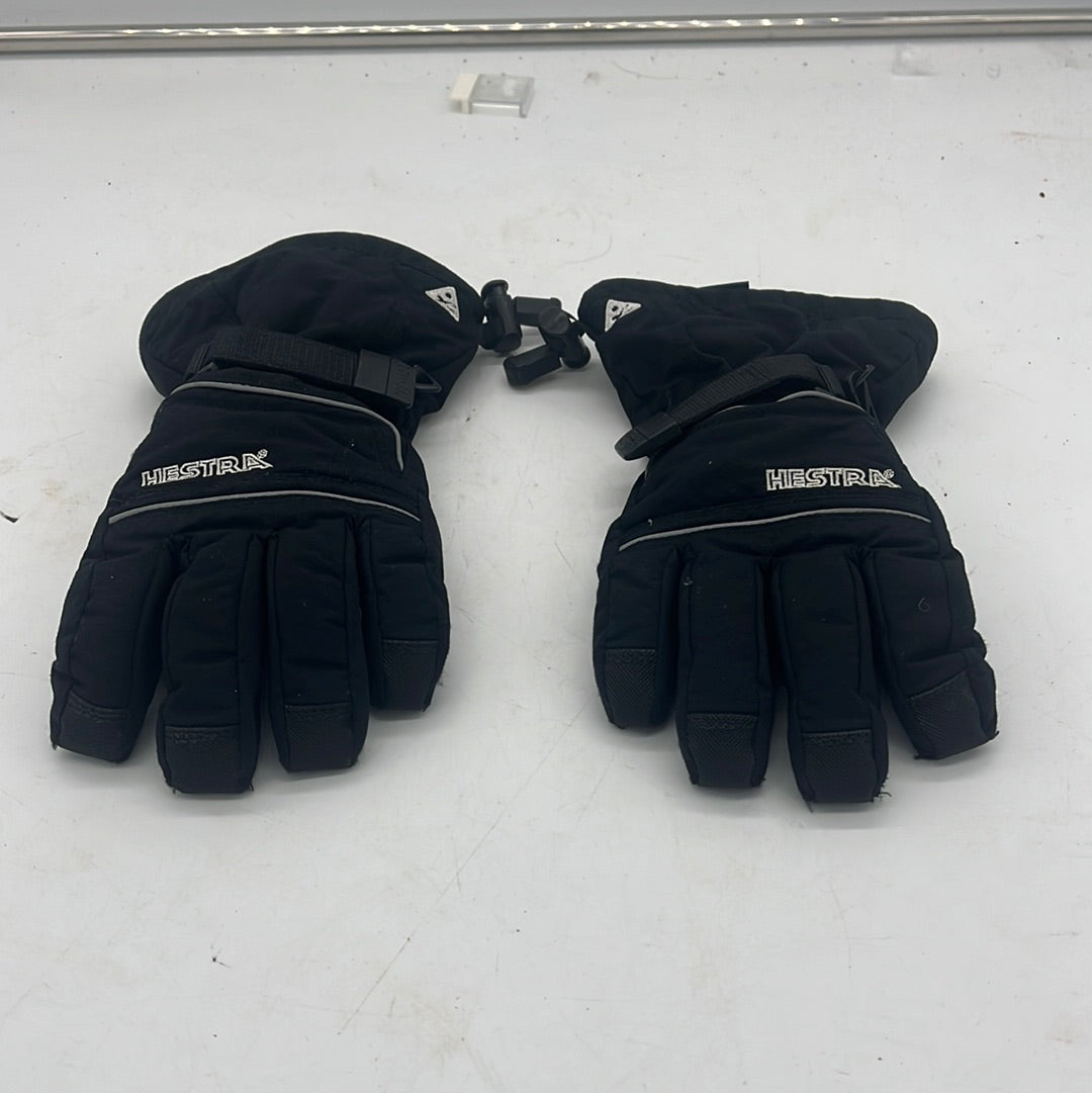 Size 6 ski gloves (ONLINE SALES ROOM SHELF 3)