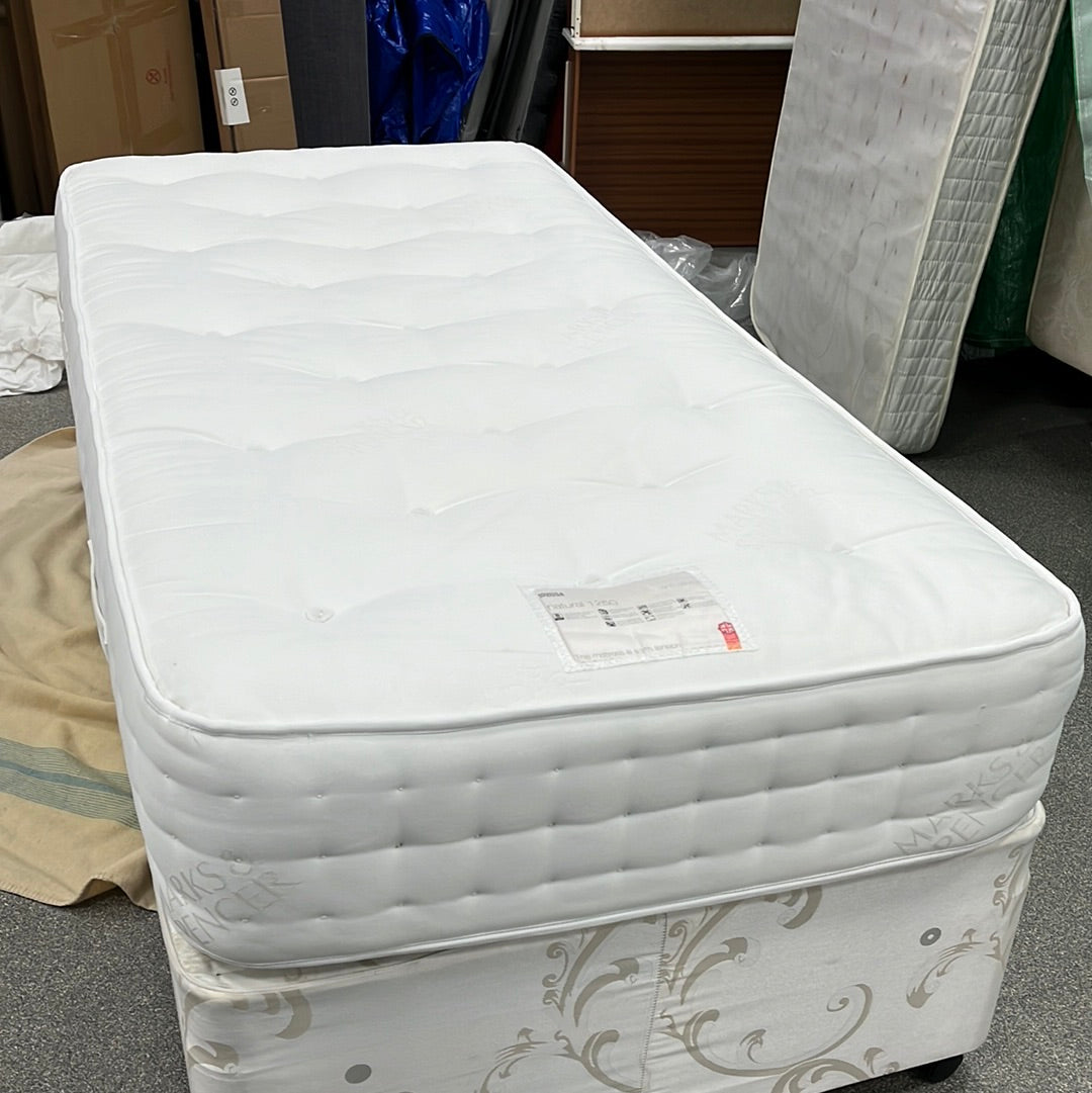 Marks and Spencer’s Single Mattress (0300104)