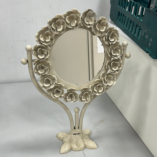 Table Top Metal Mirror (F)
