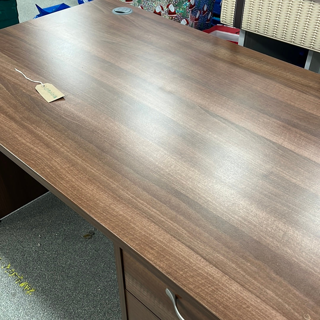 Large Office Desk (Ground Floor Delivery ONLY )(0901011)
