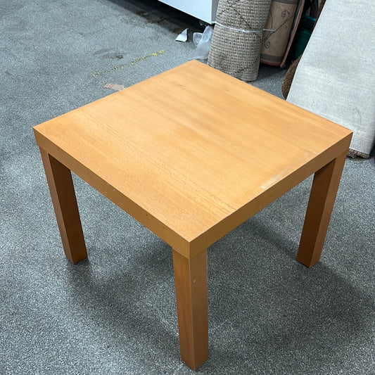 Small coffee table (0205011)