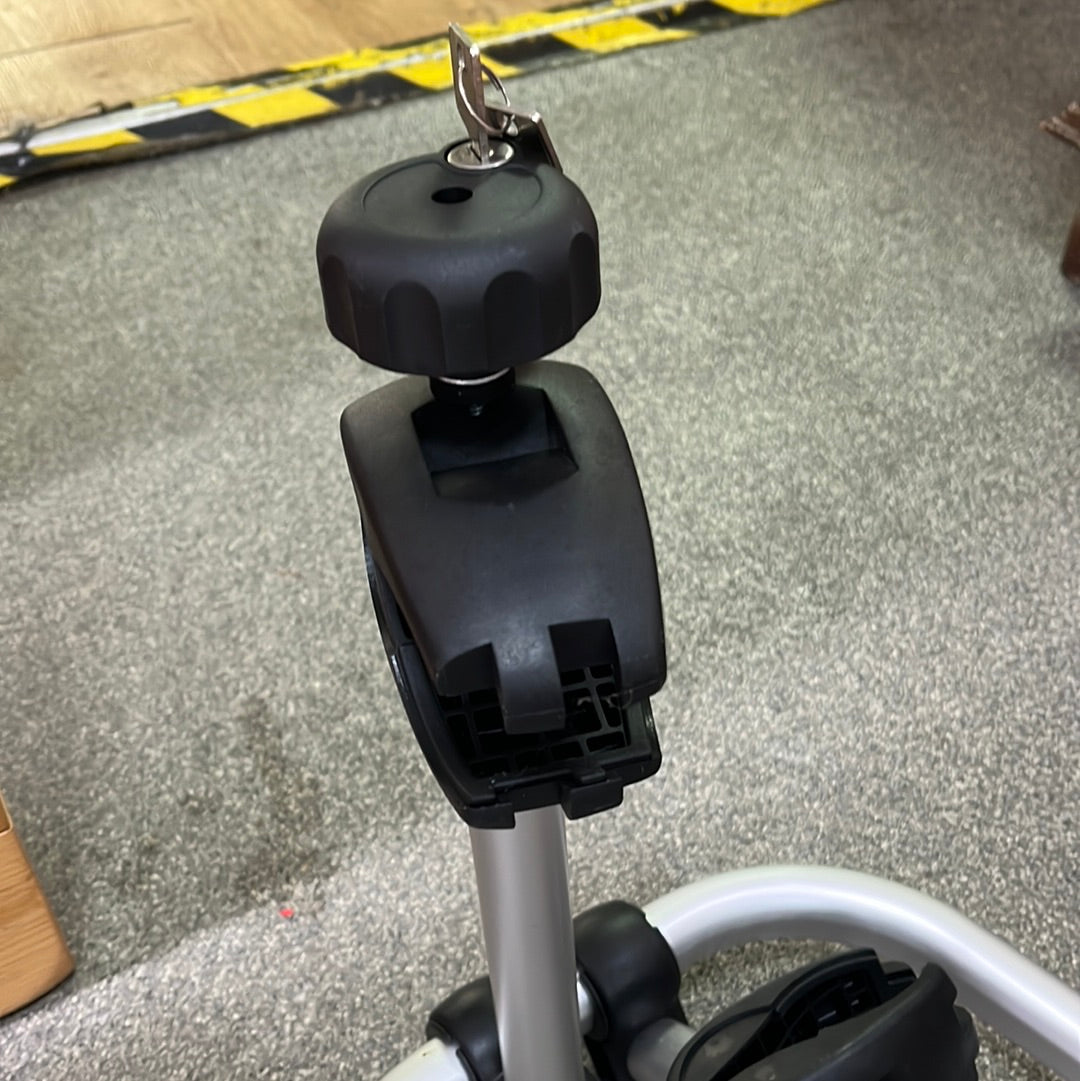 Toe-ball mounted bike rack 2 bikes (ONLINE SALES ROOM)