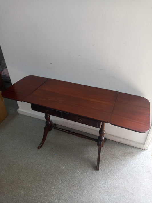 Dropleaf Table (080405)