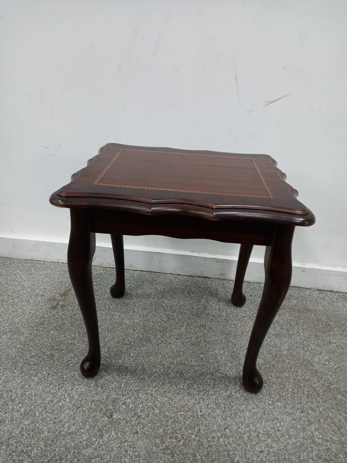 Small Table (200210)